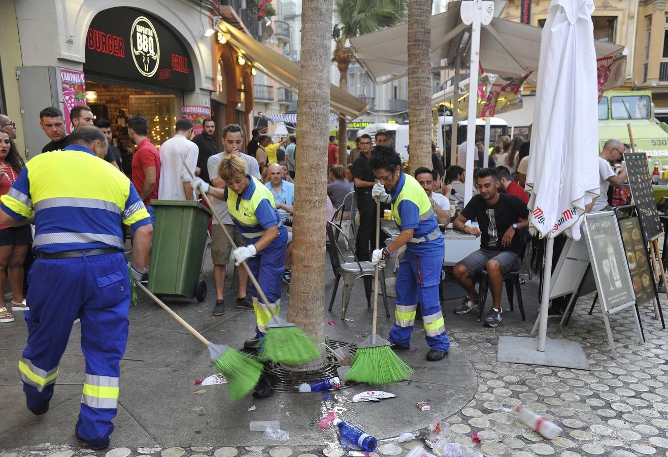 Así quedó el Centro tras la primera jornada de la Feria de Málaga 2017