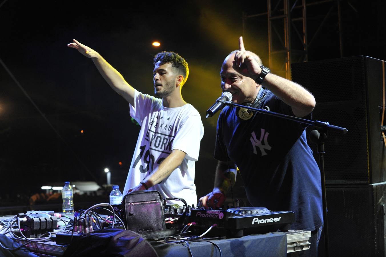 El Cortijo de Torres se encendió para recibir a la Feria de Málaga