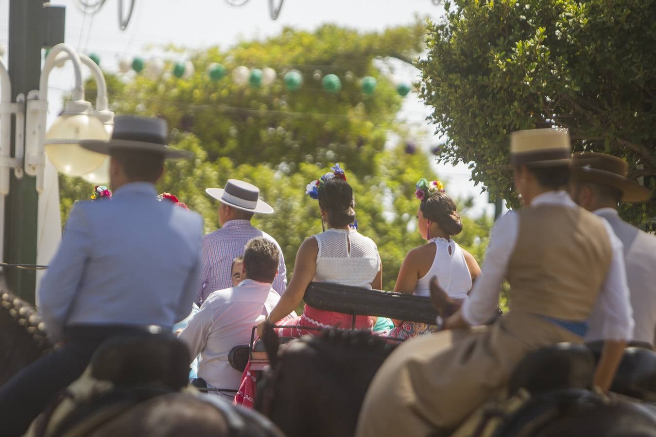 Una fiesta de día en Cortijo de Torres en la que caben todas las formas de entender la Feria de Málaga