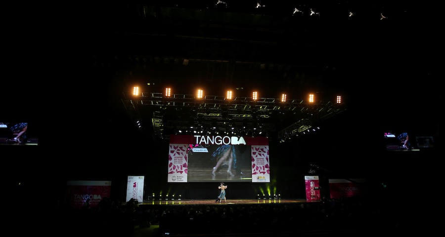 Una competición realizada desde 2009 en la que participan más de 400 parejas de todo el mundo. Entre las categorías más destacadas se encuentra el "Tango de Pista" y "Teatro Escenario"