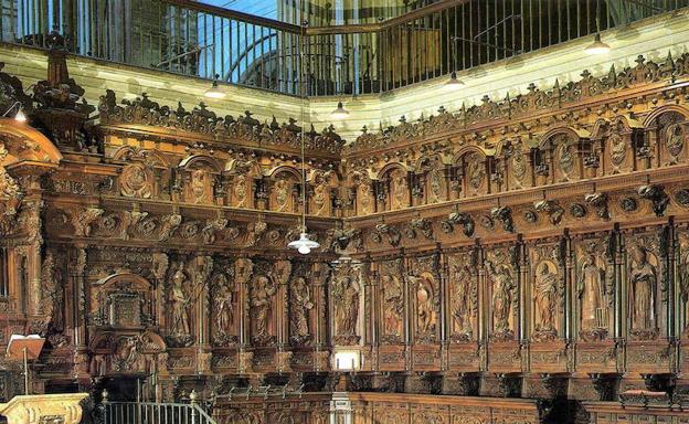 Total rechazo a la posibilidad de trasladar o modificar el coro de la Catedral de Málaga