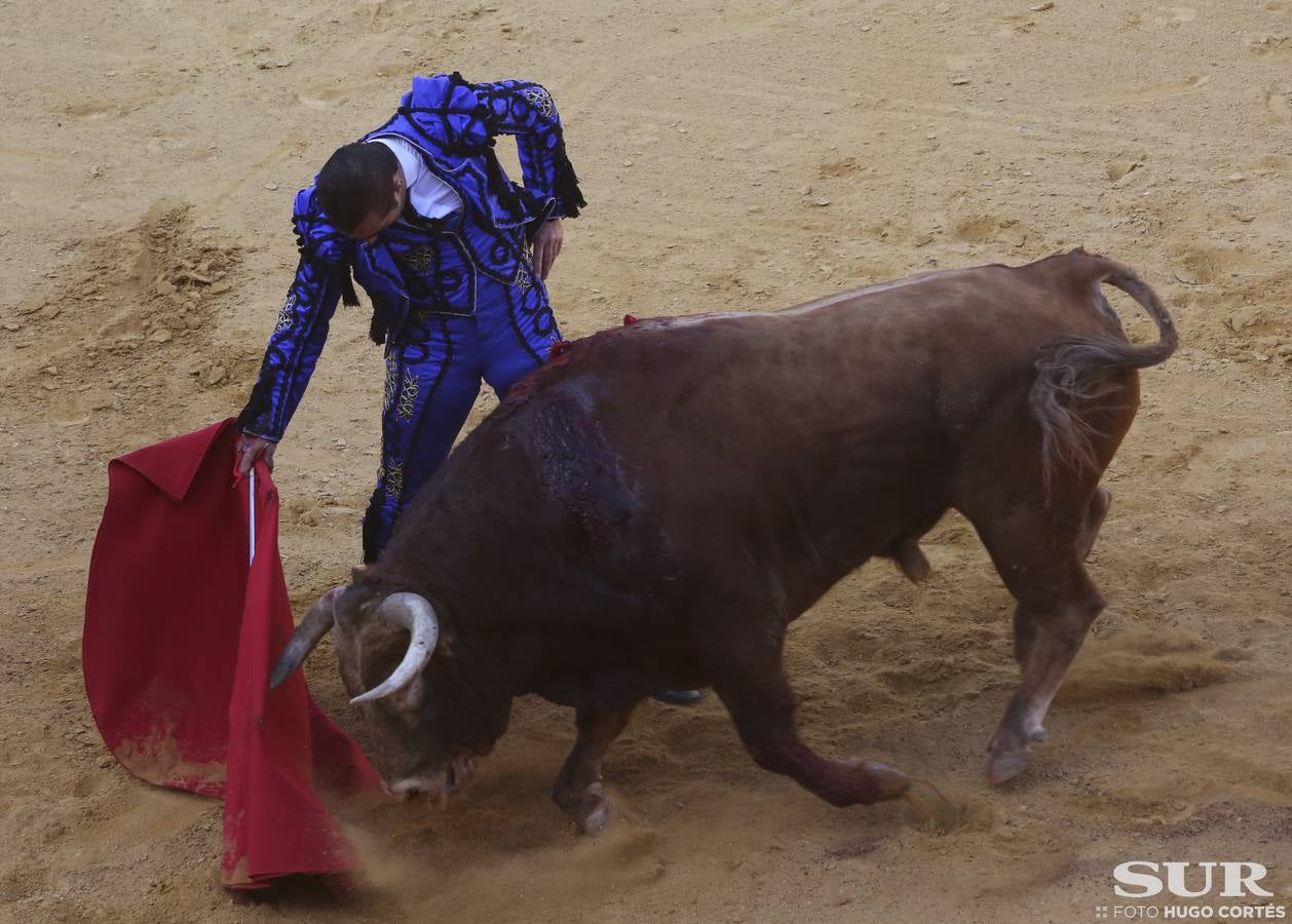 El diestro corta 2 orejas en el último toro de su carrera en una Goyesca en la que destacaron Perera y Cayetano a pie y el rejoneador Diego Ventura