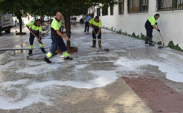 El Ayuntamiento activa el plan de choque para la limpieza de la ciudad