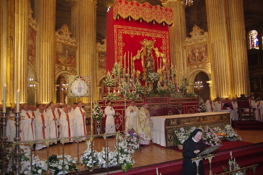 El cortejo partirá a las 19.30 horas de la Catedral, donde por la mañana el obispo ha presidido una misa y una ofrenda floral