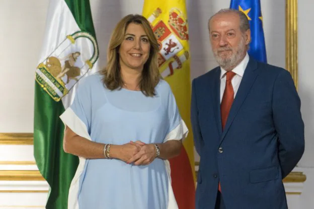 Susana Díaz y el presidente de la FAMP. 