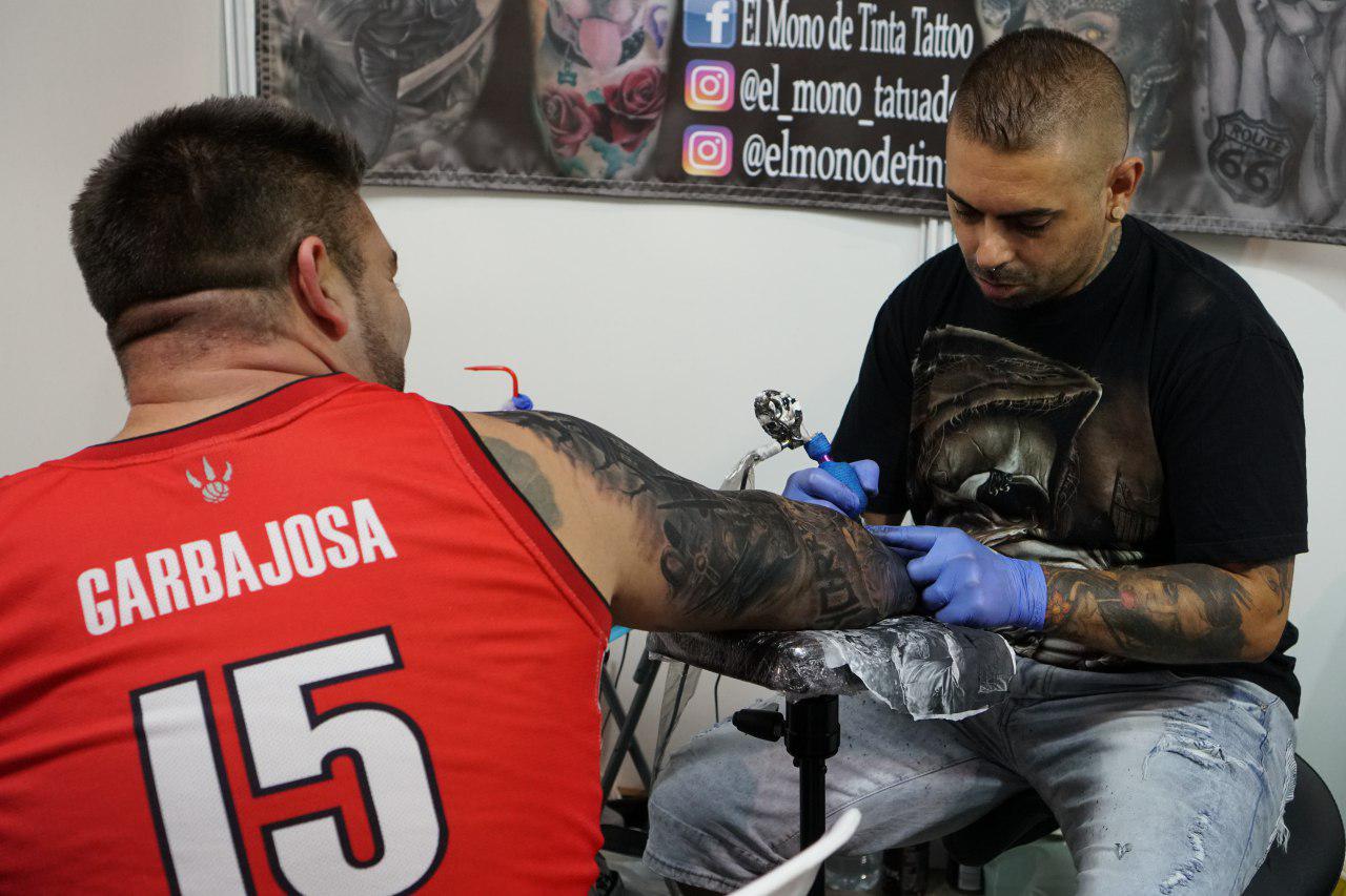 El evento centrado en el mundo del tatuaje reúne a profesionales de toda España en la capital durante tres días