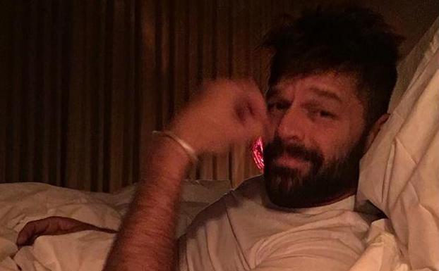 Ricky Martin preocupa a seguidores con su aspecto cansado