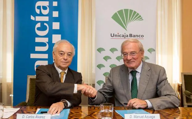 Carlos Álvarez Navarro, presidente de Santalucía, y Manuel Azuaga, presidente de Unicaja Banco.