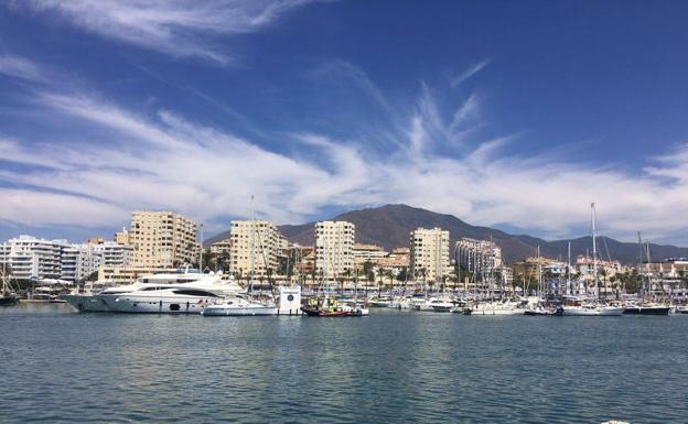 Vista del Puerto de Estepona (archivo).