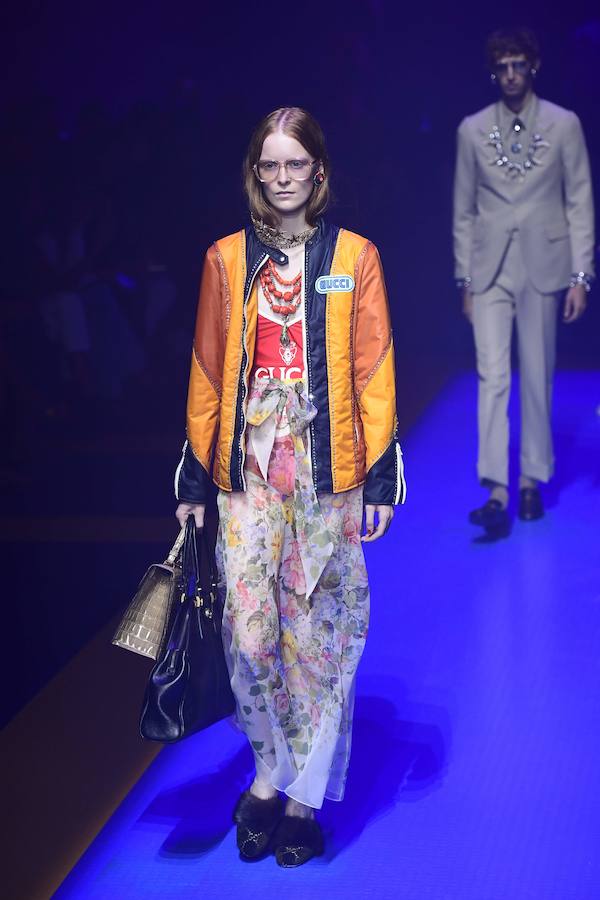 La firma italiana presenta su nueva colección Primavera-Verano durante la semana de la moda de Milán 