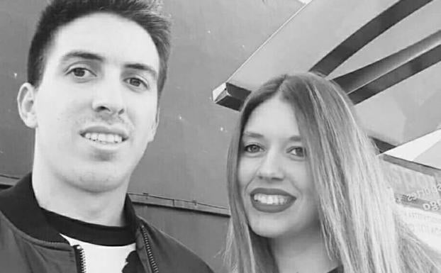 El presunto agresor, con la joven fallecida