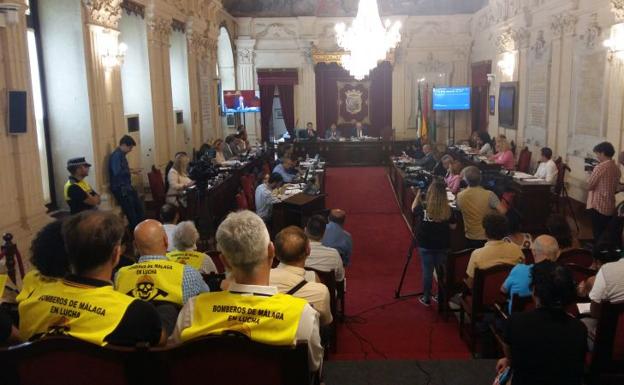 Directo | El canon del agua y la plusvalía centran el debate del pleno del Ayuntamiento de Málaga