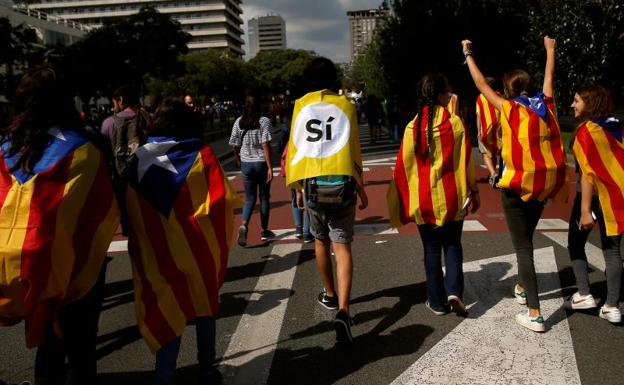 Estudiantes, durante una manifestación a favor del referéndum.