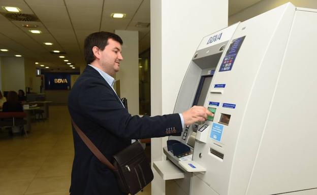 Francisco García Soriano, testeador de la nueva App de BBVA.