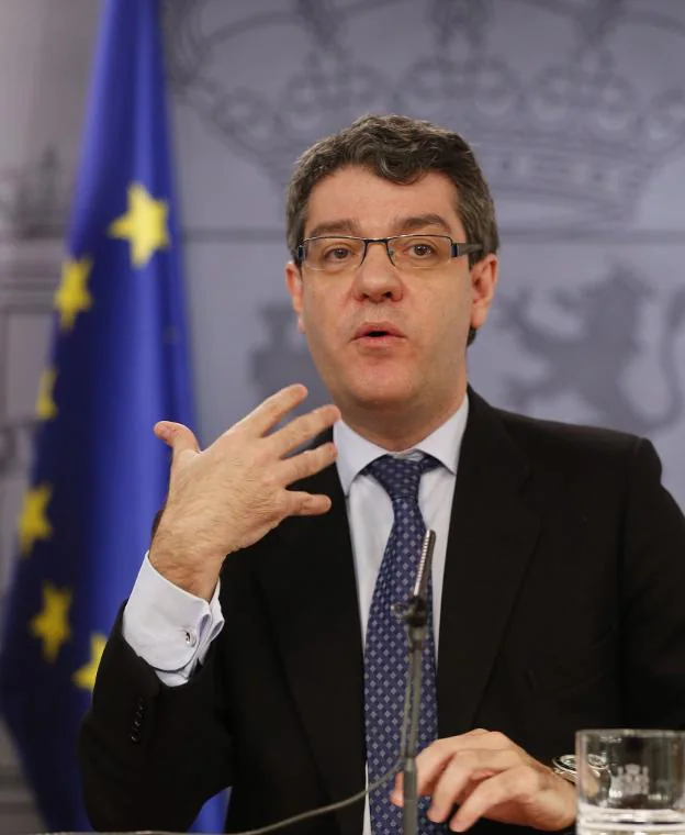 El ministro de Energía, Álvaro Nadal. :: j. garcía