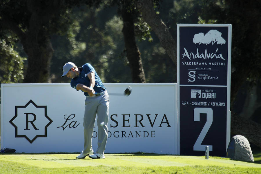 El Andalucía Valderrama Máster definirá los candidatos a entrar en la Carrera hacia Dubai. Así ha sido la primera segunda jornada de competición en el campo gaditano, en imágenes.