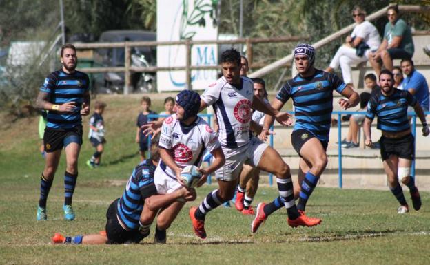 Un momento del último partido del Trocadero Marbella en casa. 