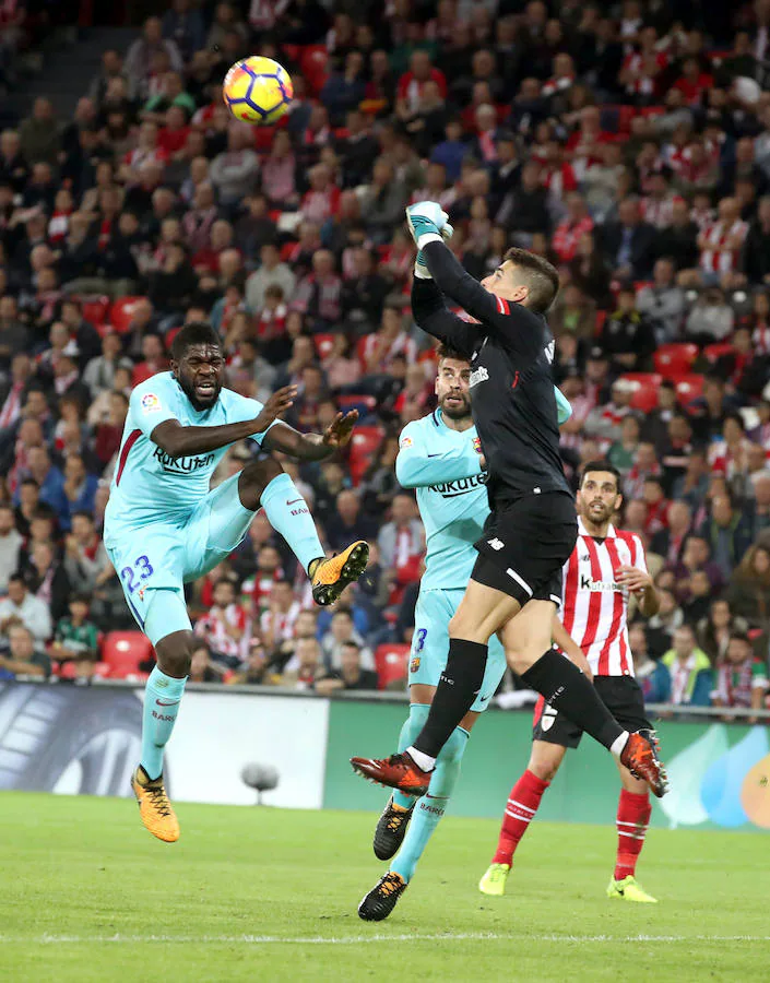 El Barcelona se impuso, con goles de Messi y Paulinho, al Athletic en el regreso de Valverde a San Mamés.