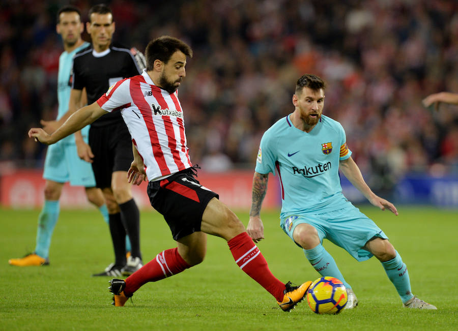El Barcelona se impuso, con goles de Messi y Paulinho, al Athletic en el regreso de Valverde a San Mamés.