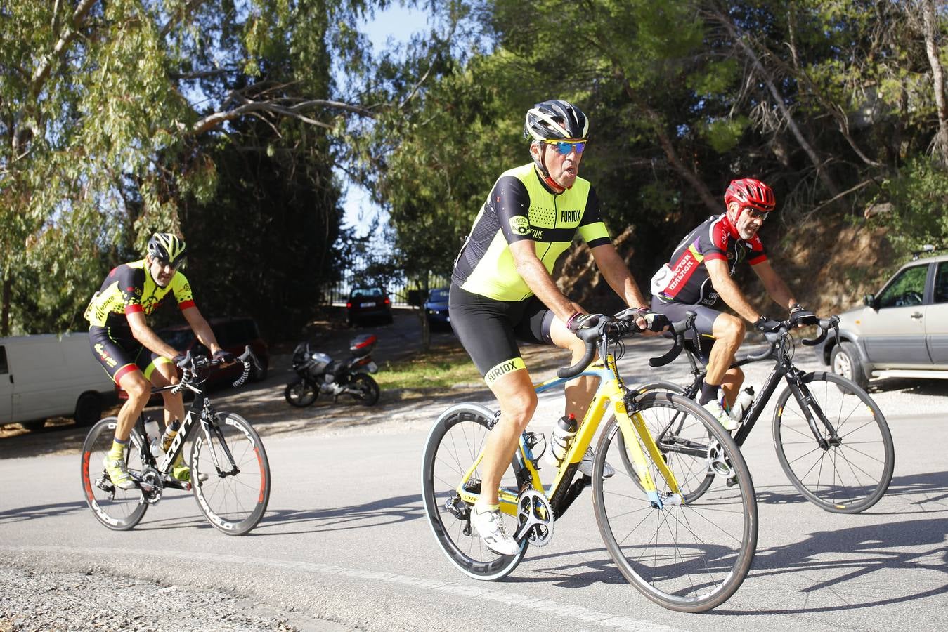 La tradicional prueba se celebró este domingo con la participación de más de 250 ciclistas