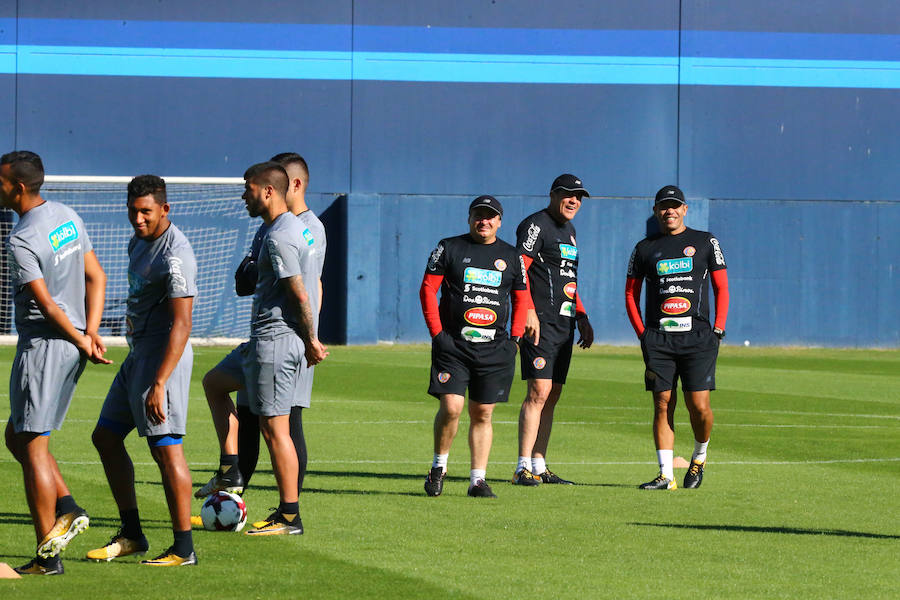 El equipo prepara su encuentro ante España del próximo sábado en Málaga