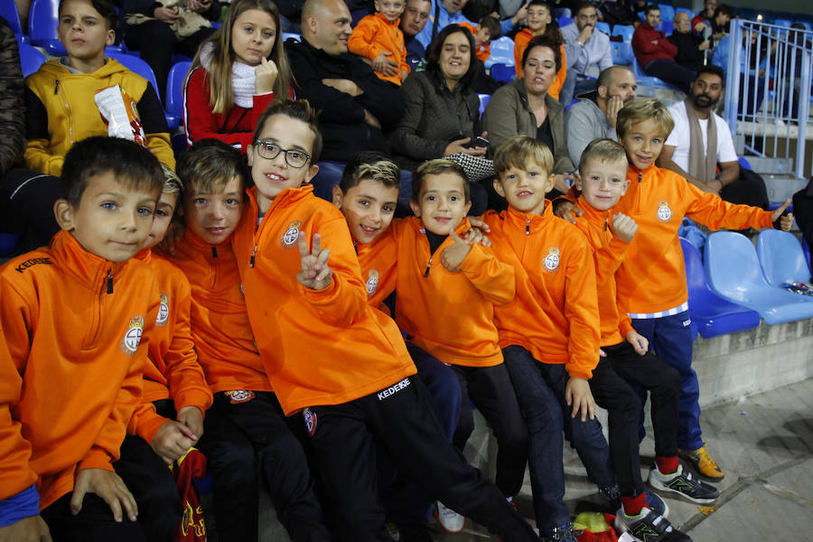 Unas 19.000 personas acudieron a La Rosaleda a presenciar el entrenamiento de la selección española de fútbol.