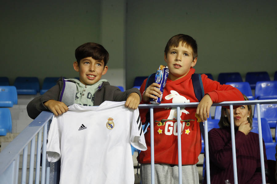 Unas 19.000 personas acudieron a La Rosaleda a presenciar el entrenamiento de la selección española de fútbol.