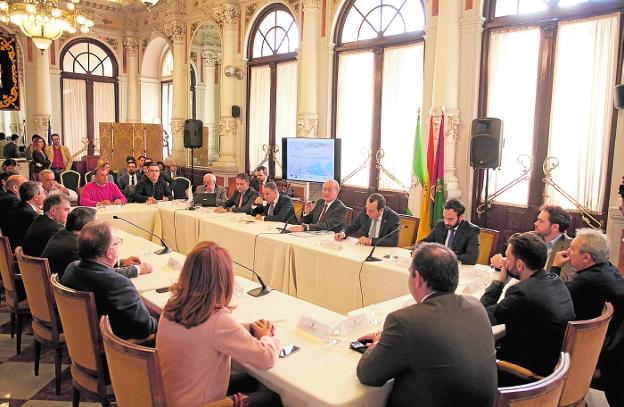 Plantean la construcción de una nueva autovía que una Chilches con Fuengirola