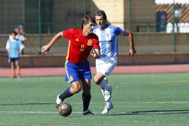 Fotos del partido entre exjugadores del Málaga Club de Fútbol y las Leyendas de la Selección Española