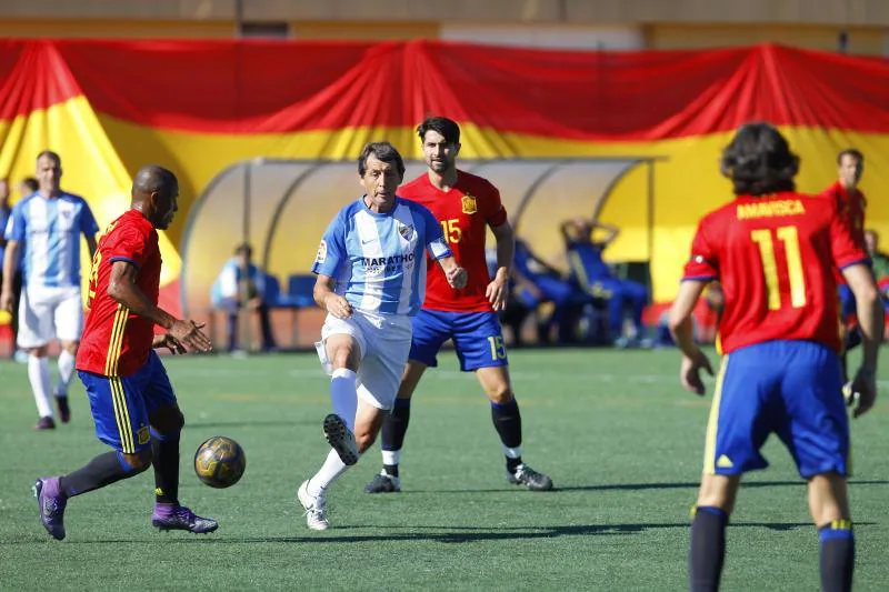 Fotos del partido entre exjugadores del Málaga Club de Fútbol y las Leyendas de la Selección Española