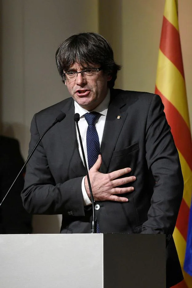 Puigdemont interviene durante un acto en Bruselas. :: JOHN THYS / afp