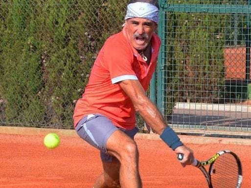 Jorge Haenelt triunfa en el XII International Senior Open de Tenis de Marbella