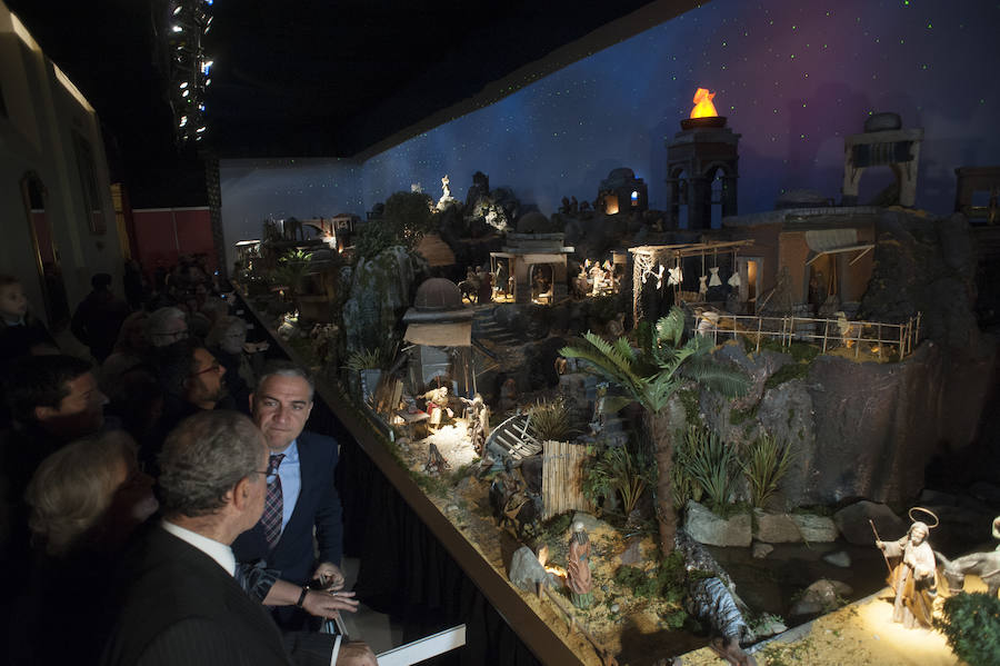 El consistorio ya ha instalado su tradicional portal 