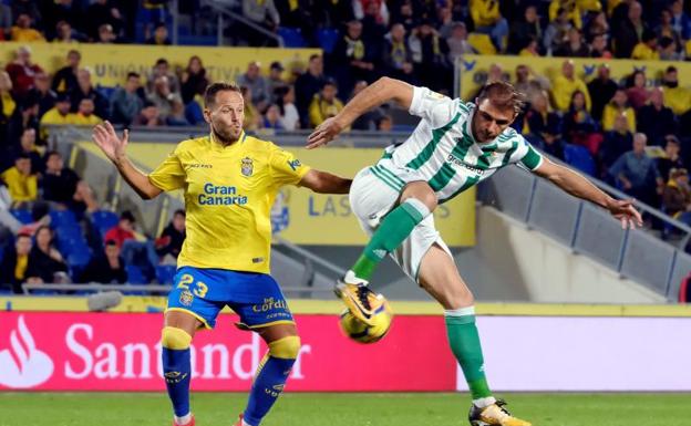 Las Palmas se toma un respiro a costa del Betis