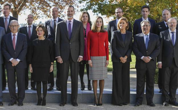 La Reina inspira nuestros looks de fondo de armario