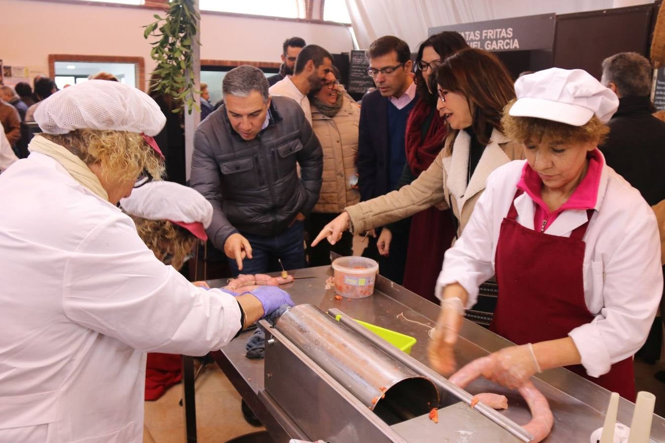 La XV Feria de la Chacina de Benaojóan, en fotos