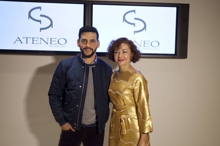 El actor y director malagueño Fan Perea arrasa con 'Souvenir'