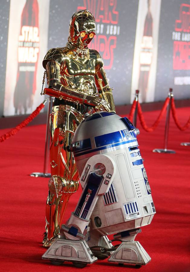 Madrid, Londres, Los Ángeles... Repasamos en imágenes los mejores preestrenos de la última película de la saga de 'Star Wars'.