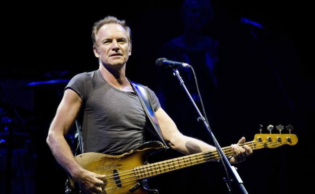 Imagen principal - Sting, Fito y los Fitipaldis y Raphael actuarán en Málaga en 2018. 