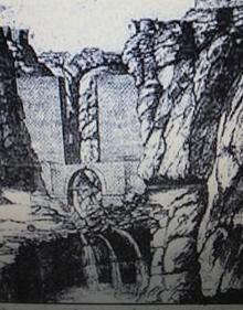 Imagen secundaria 2 - Arriba, proyecto de Manuel Godoy de 1780. A la Izquierda, proyecto de Domingo Loys Monteagudo (1777). Junto a estas líneas, perspectiva del Puente Nuevo en 1785. 