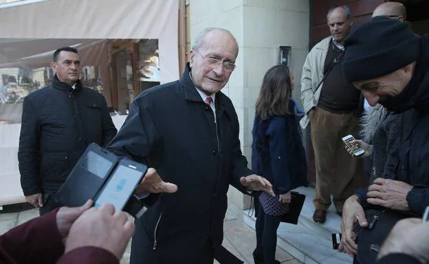 De la Torre, ayer, antes de inaugurar una exposición en la casa hermandad de Estudiantes