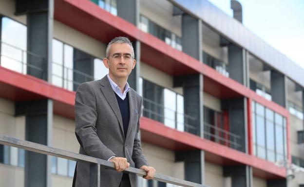 Alejandro Rodríguez, director de la Escuela de Ingenierías Industriales.