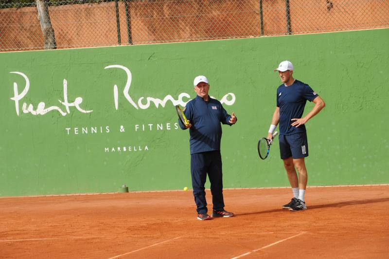 Las instalaciones del Club Puente Romano ultiman su preparación para albergar el torneo este fin de semana