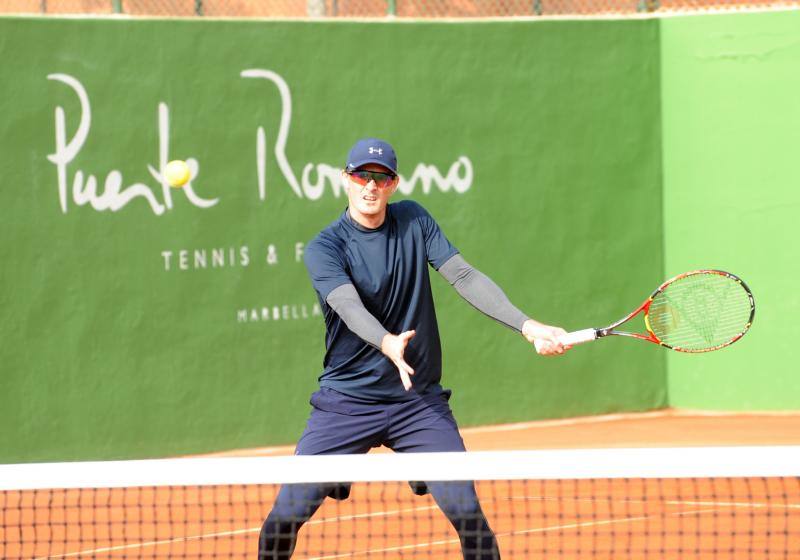 Las instalaciones del Club Puente Romano ultiman su preparación para albergar el torneo este fin de semana