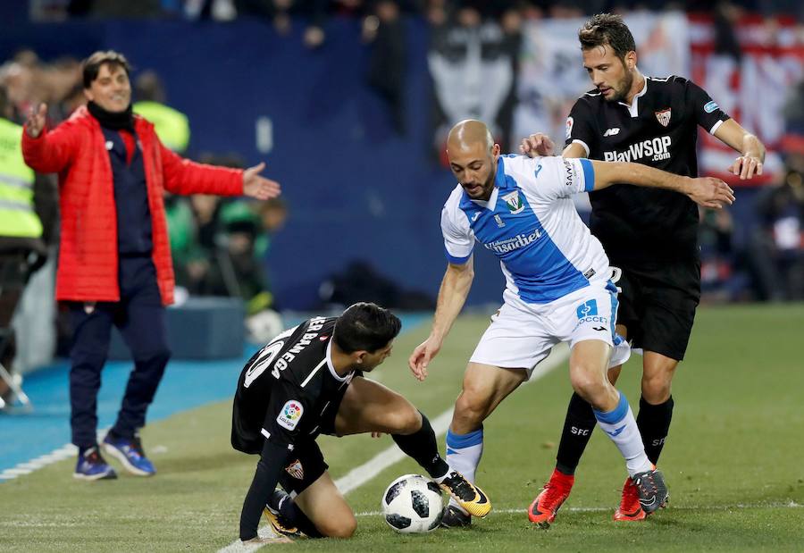 Leganés y Sevilla empataron a uno en la ida de las semifinales de la Copa del Rey que se disputó en el Estadio Municipal de Butarque. Muriel adelantó al cuadro hispalense, pero Siovas, en un lance ante Sergio Rico, anotó la igualada.