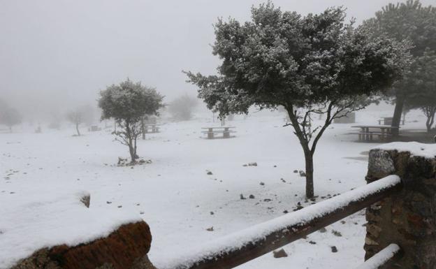 Imagen de archivo de nieve en Ronda.
