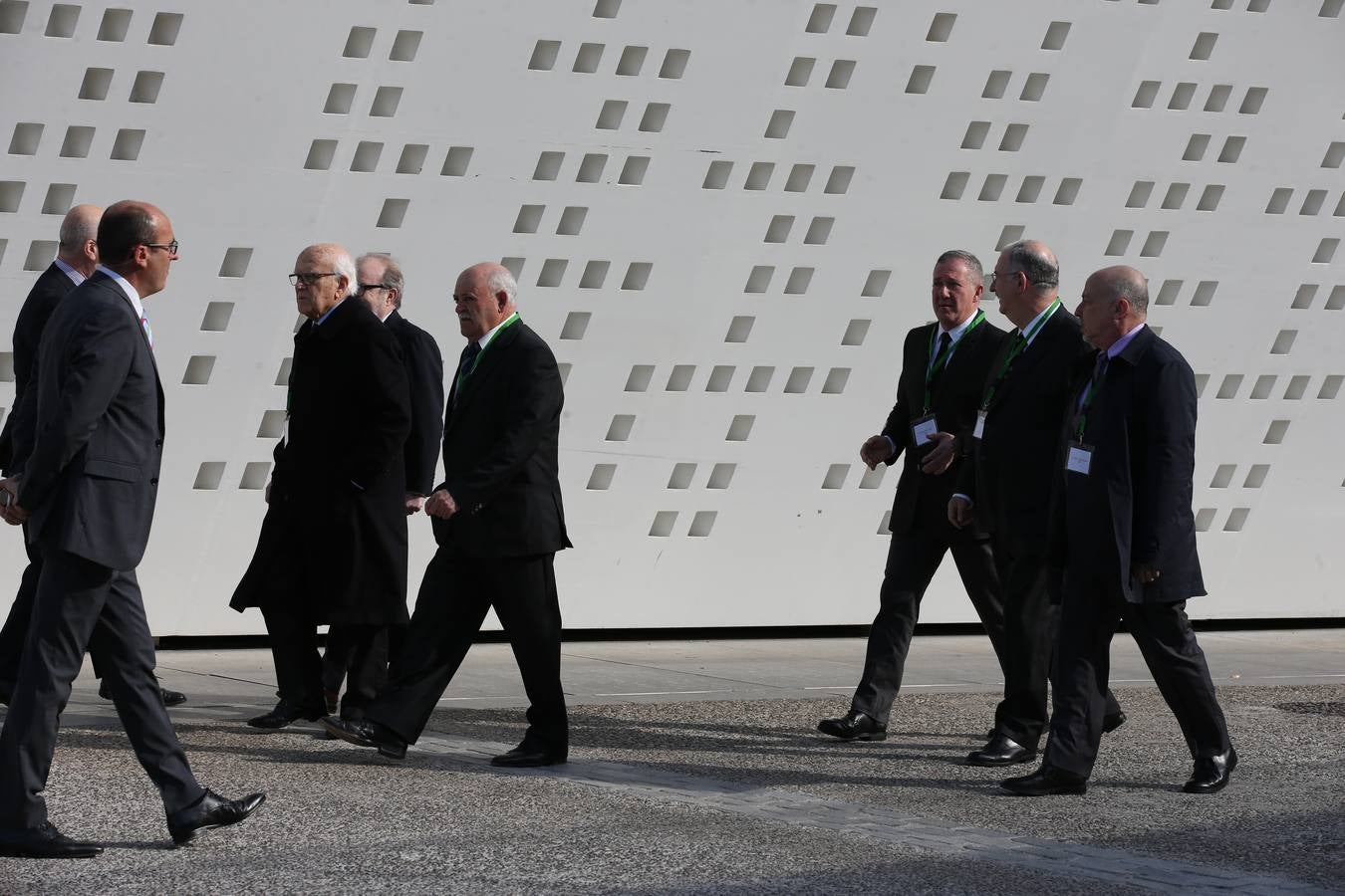 Don Felipe y Doña Letizia presiden la ceremonia en el Pompidou