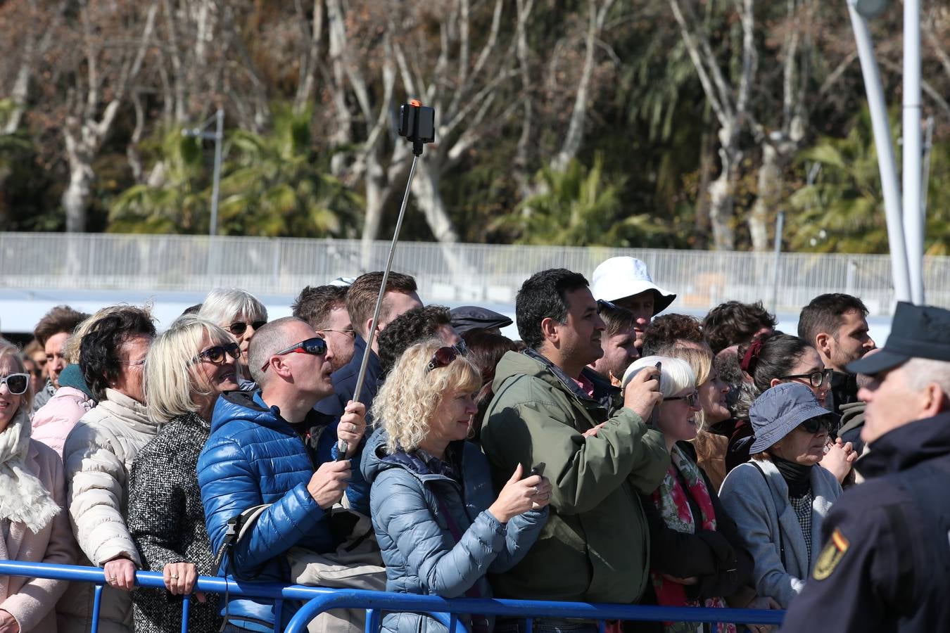 Don Felipe y Doña Letizia presiden la ceremonia en el Pompidou