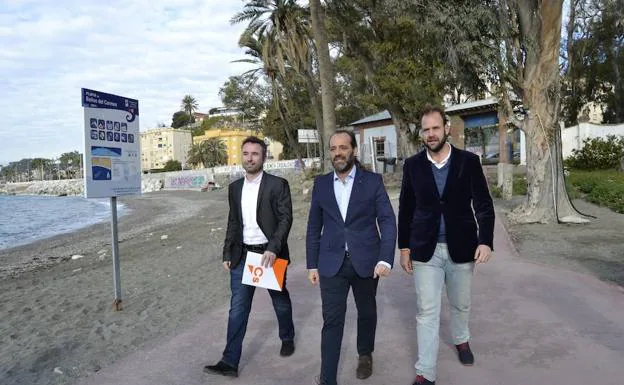 Cassá, Díaz y Vallejo, esta mañana en el balneario.