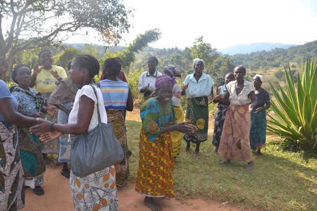 La organización Manos Unidas también desarrolla proyectos en Malawi. :: surManos Unidas ayuda este año al Christ Hospital de Maharashtra. :: sur